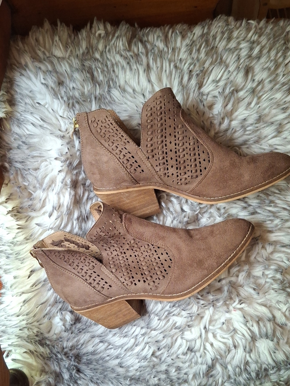 Women's Taupe Cutout Suede Ankle Booties